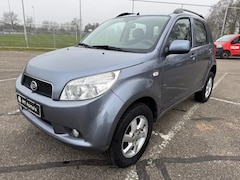 Daihatsu Terios - 1.5-16v Adventure 4WD 97.000 Km
