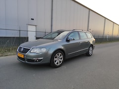 Volkswagen Passat Variant - 2.0 FSI Sportline Airco Nap