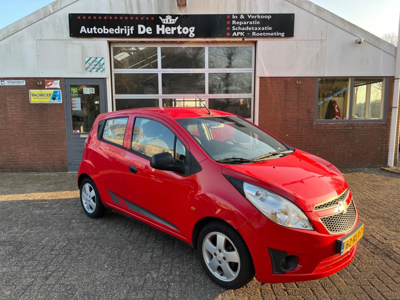 Chevrolet Spark - 1.0 16V LS Airco nwe APK - AutoWereld.nl