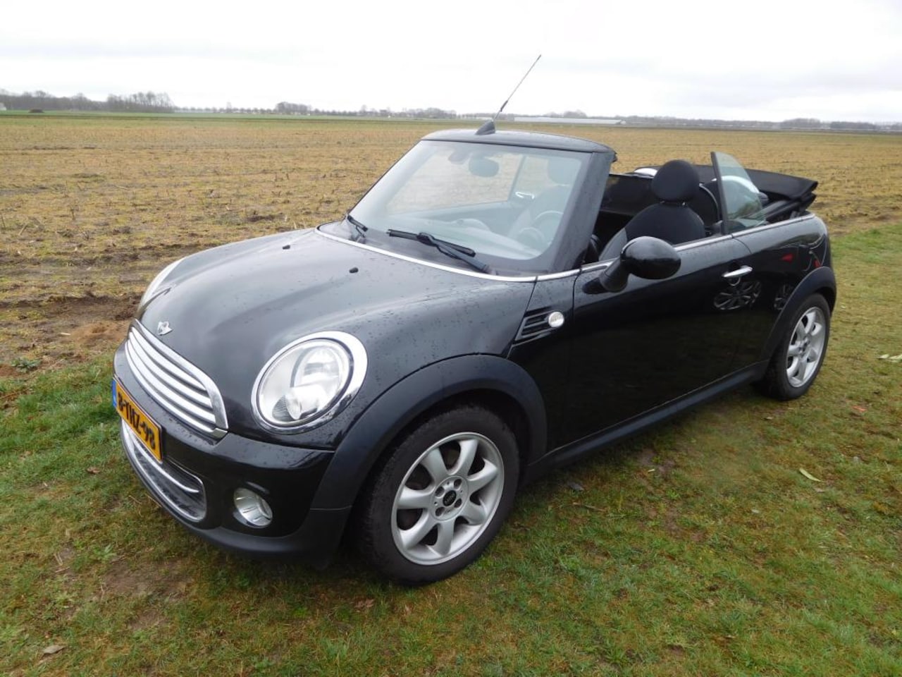 MINI Cabrio - Mini 1.6 Cooper Chili Cabriolet| Elektrische kap| Nieuwe APK | - AutoWereld.nl