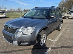 Skoda Yeti - 1.2 TSI Adventure 192.000 EXPORT PANO Airco