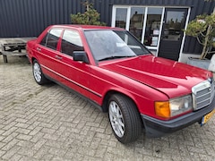 Mercedes-Benz 190-serie - 2.0 automaat oldtimer