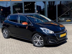 Peugeot 208 - 1.2 PureTech Roland Garros/panorama/pdc/navi/5 deurs