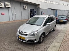 Opel Zafira - 2.2 Enjoy