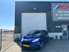 Ford Fiesta - 1.6 ST2 CAMERA/STOELVERW/XENON/LEDER/CLIMA/NAVI