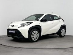 Toyota Aygo X - 1.0 VVT-i MT Play *DEMO* | Apple Carplay -/ Android Auto | Parkeercamera | Cruise Control