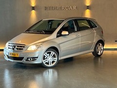 Mercedes-Benz B-klasse - 180 BlueEFFICIENCY Business CLass|2E EIG|NAP|TREKHAAK|AIRCO|APK 04-27|