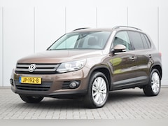 Volkswagen Tiguan - 1.4 TSI Comfort&Design Navi Stoelverwarming Priv/Glass Pdc
