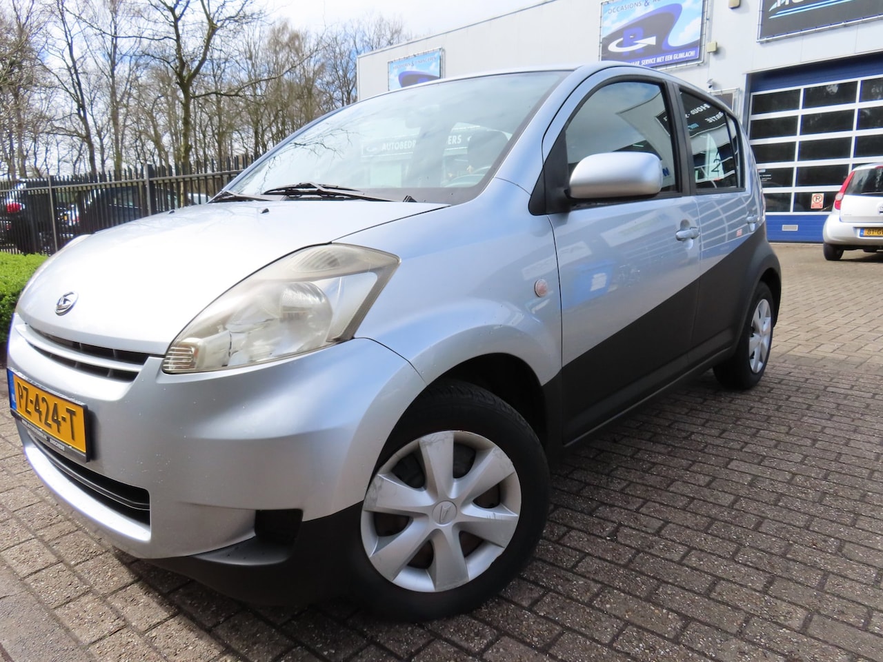 Daihatsu Sirion 2 - 1.0-12V Trend 1.0-12V Trend - AutoWereld.nl