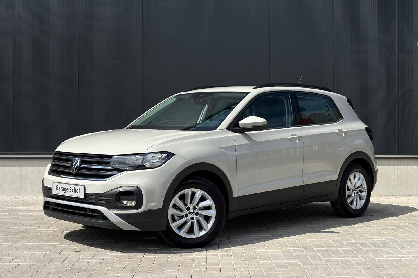 Volkswagen T-Cross - 1.0 TSI Life 110pk - Carplay - Stoelverwarming - Camera - Virtual cockpit - Rijklaar - AutoWereld.nl