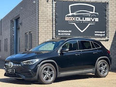 Mercedes-Benz GLA-Klasse - 200 Premium Plus AMG Pano/Camera/Ambiente