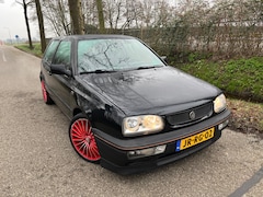 Volkswagen Golf - 1.8 CL | YOUNGTIMER | SPORT | VEEL ONDERHOUD | LIEFHEBBERS