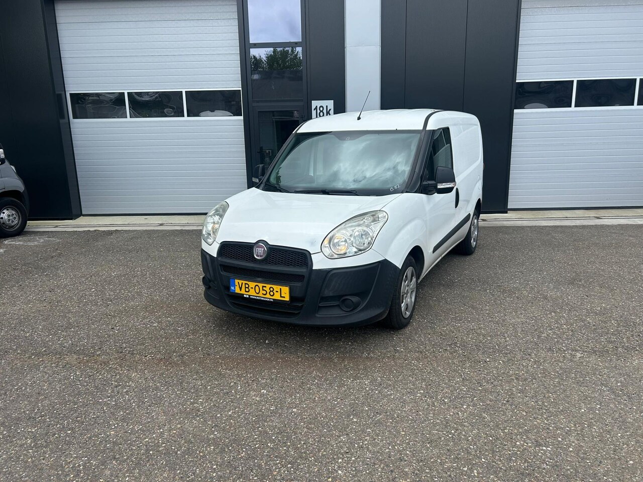 Fiat Doblò Cargo - 1.3 MultiJet airco !!! motor slecht bad engine !! - AutoWereld.nl