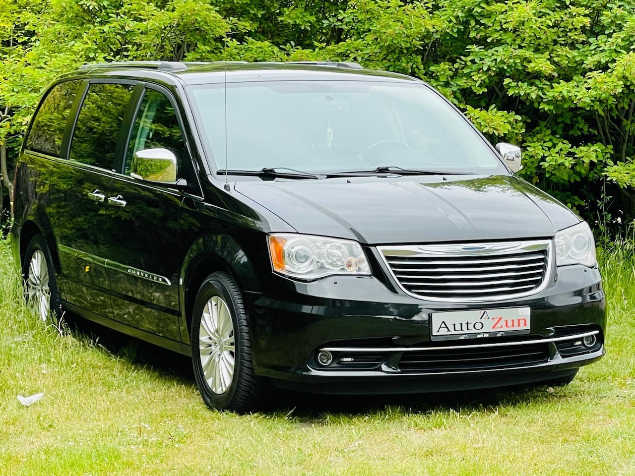 Chrysler Grand Voyager - Limited Edition 3.6 V6 Stow&Go/3XTV/DVD - AutoWereld.nl