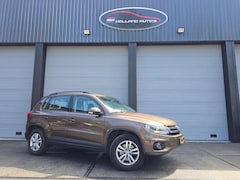 Volkswagen Tiguan - 2.0 TSI Sport&Style 4Motion