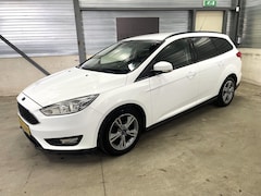 Ford Focus Wagon - 1.5 Titanium Edition 2e eigenaar navi APK