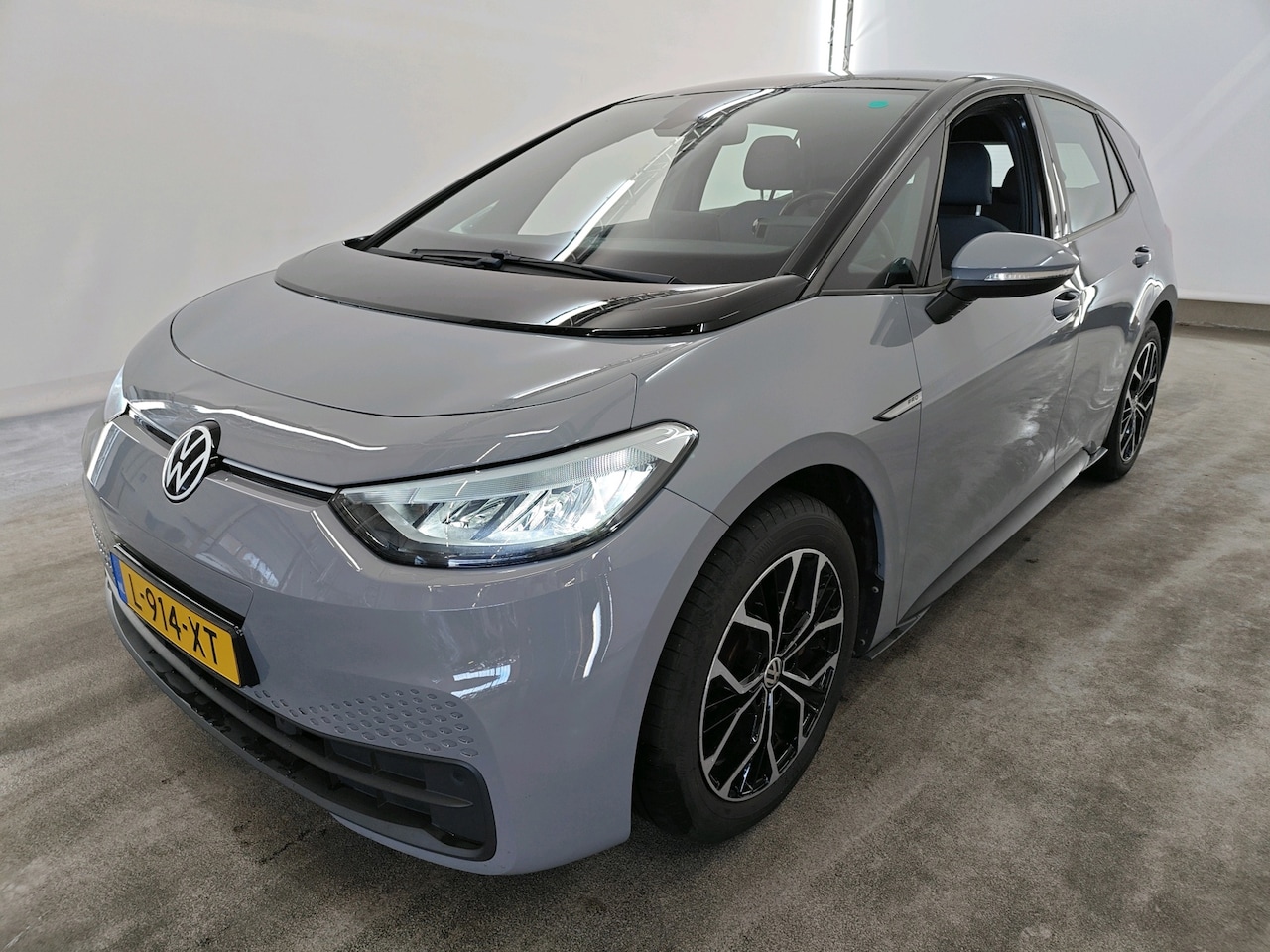 Volkswagen ID.3 - 58 kWh 204pk Life | SOH 93% | 18" Velgen | Stuur- & Stoelverwarming | CarPlay | PDC V+A | - AutoWereld.nl