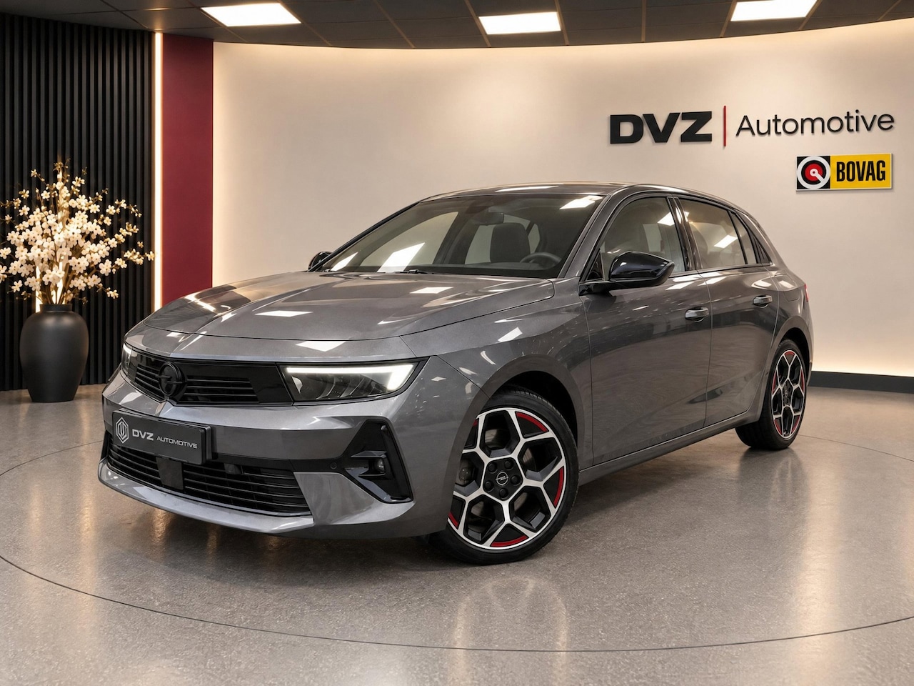 Opel Astra - 1.6 Hybrid GS Line 180PK PHEV | SOH 100% | 360 Camera | ACC | Winter Pack | BTW - AutoWereld.nl