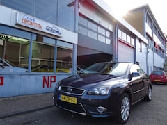 Ford Focus Coupé-Cabriolet - 2.0-16V Titanium
