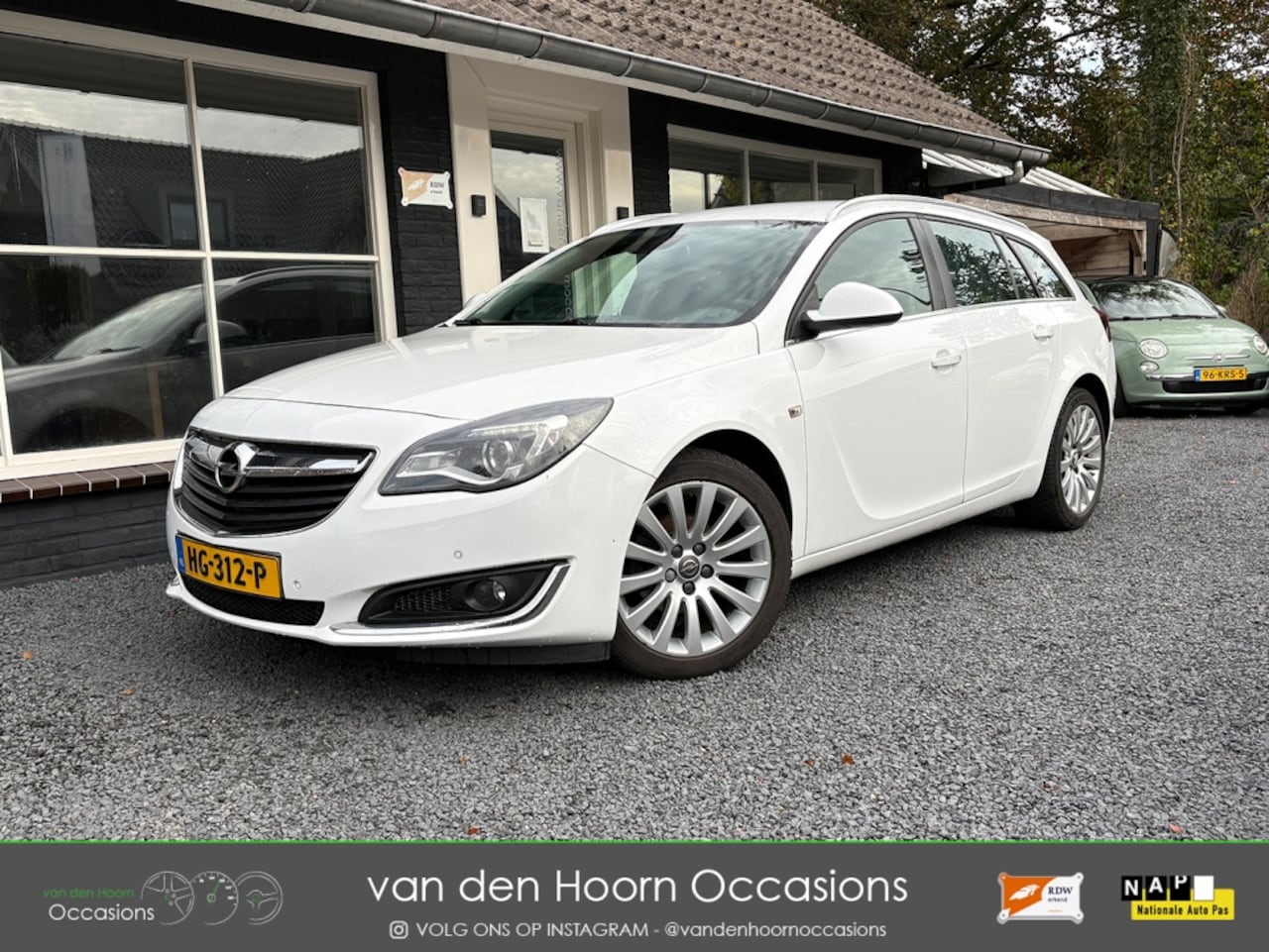 Opel Insignia Sports Tourer - 1.6 LEDER | STOELVERW | NAVI - AutoWereld.nl