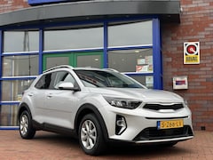 Kia Stonic - 1.0 T-GDi MHEV DynamicLine | Apple Carplay/Android Auto | Airco | Camera en Sensoren