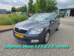 Skoda Octavia Combi - Ambition 2eigenaar, Nieuw A.P.K, N.A.P