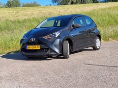 Toyota Aygo - 1.0 VVT-i x-fun airco, elektrische ramen