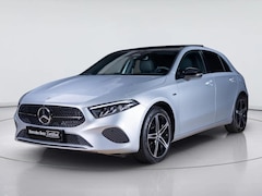 Mercedes-Benz A-klasse - Hatchback 250 e Business Solution Luxury Panorama dak