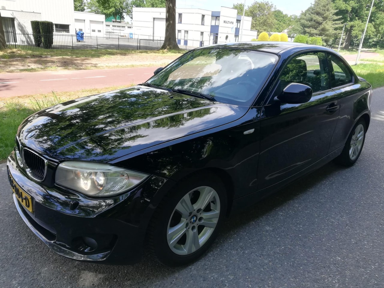 BMW 1-serie Coupé - 120i High Executive exclusief model - AutoWereld.nl
