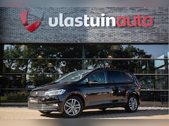 Volkswagen Touran - 1.5 TSI Comfortline Business 7p , 7 persoons, Adaptive cruise, Achteruitrijcamera,