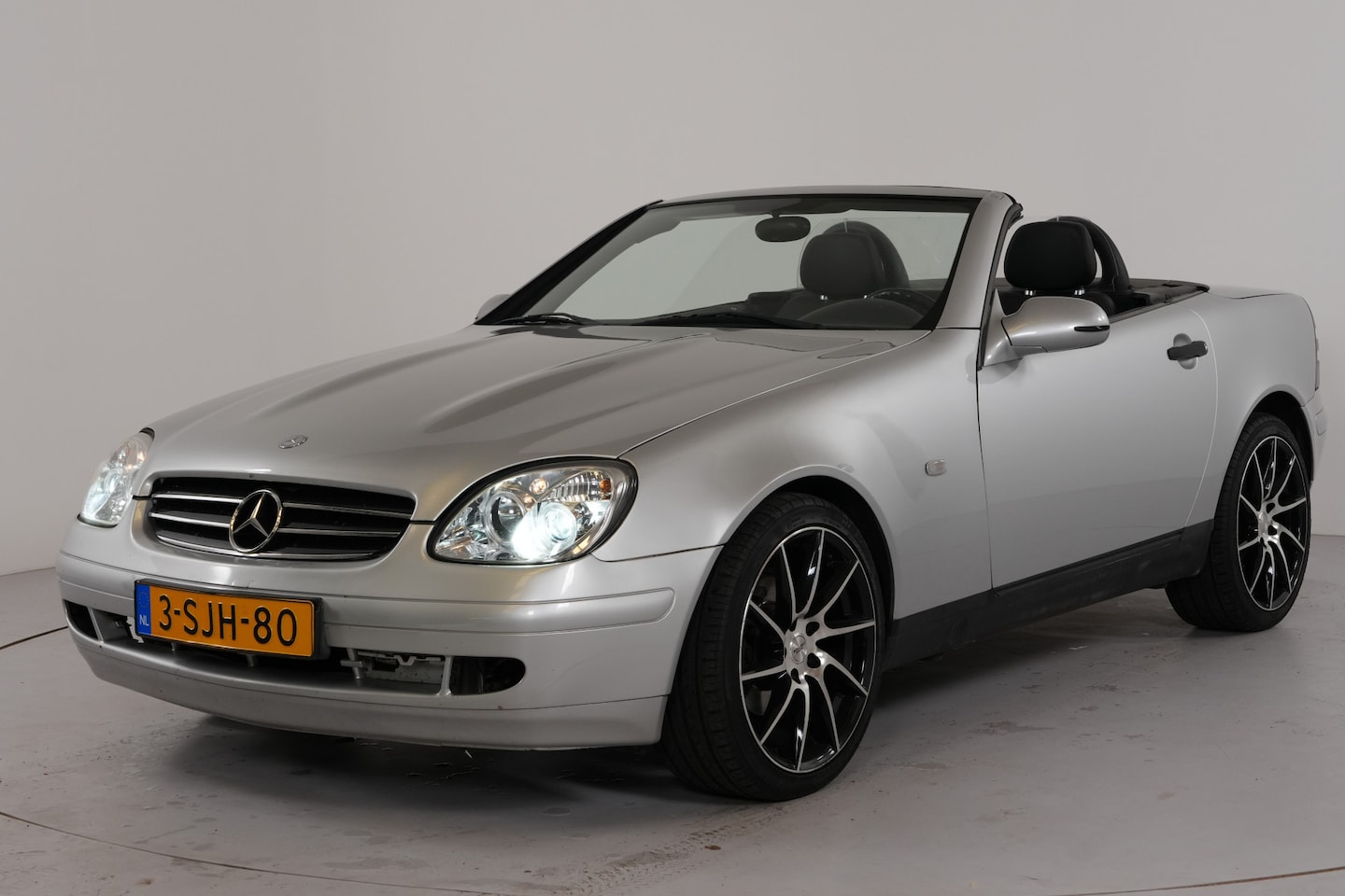 Mercedes-Benz SLK-klasse - 200 | Leder | LED | Kap op afstand bediend | - AutoWereld.nl