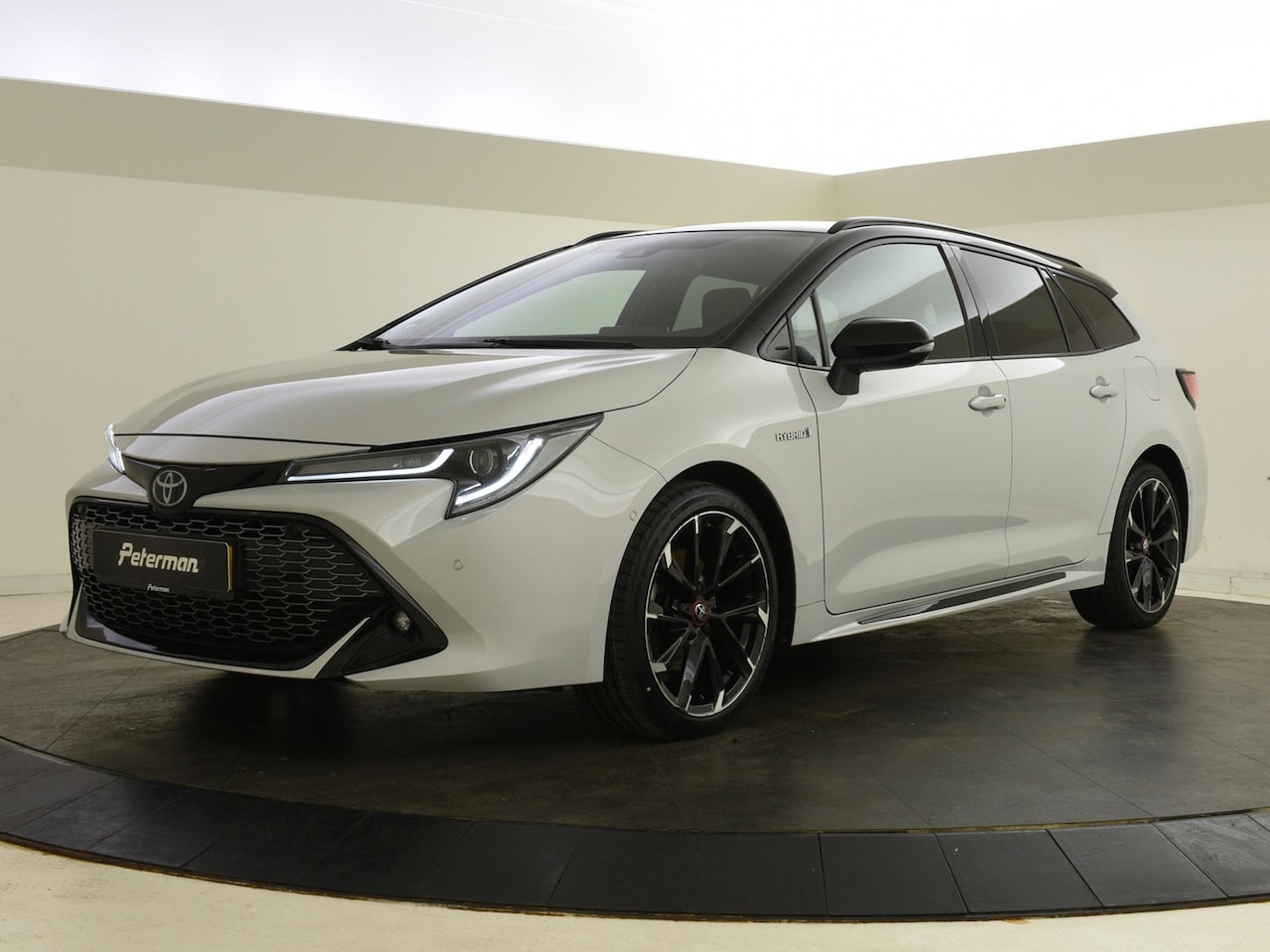 Toyota Corolla Touring Sports - 2.0 Hybrid Business GR-Sport | JBL | Blindspot | Elektr. a. klep | - AutoWereld.nl