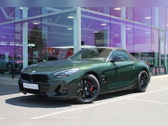 BMW Z4 Roadster - sDrive30i High Executive M Sport Automaat / Achteruitrijcamera / M Sportstoelen / Comfort