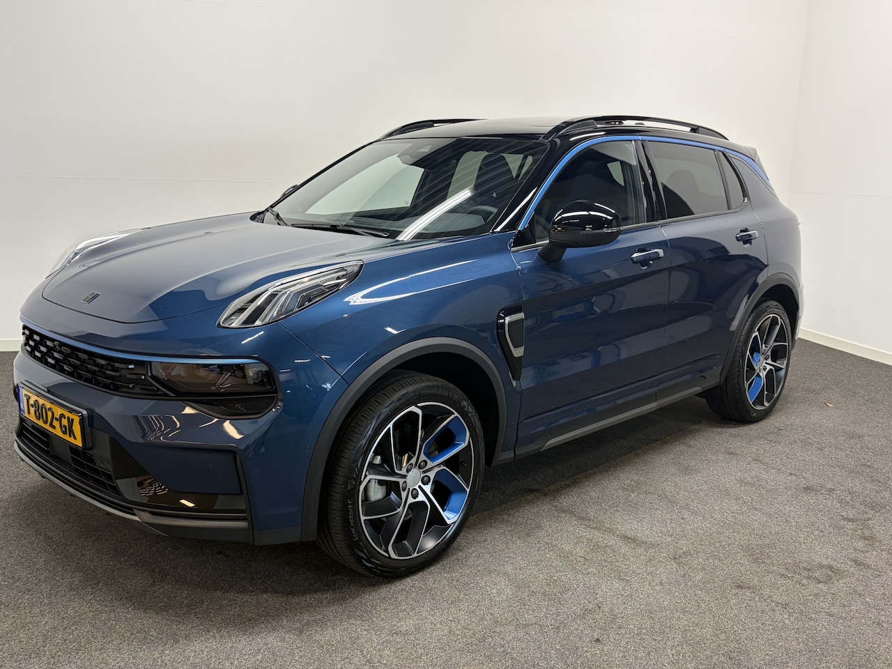 Lynk & Co 01 - 1.5 261pk AUT7 PHEV 70km Elec Pano/ Adapt./ 360 Camera/ Dig. Dashboard/ Stoelverw. - AutoWereld.nl