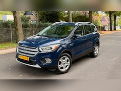 Ford Kuga - 1.5 EcoBoost 2017 | Origineel NL | CarPlay | Riem Nieuw | APK '27