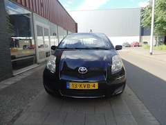 Toyota Yaris - 1.3 VVTi Aspiration MET AIRCO TREKHAAK