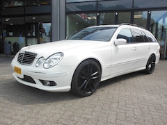 Mercedes-Benz E-klasse Combi - 500 Elegance Automaat Staat in De Krim