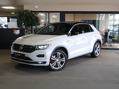 Volkswagen T-Roc - 1.5 TSI DSG 2x R-line Virtual ACC Led Cam Navi
