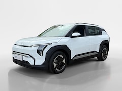 Kia EV3 - Air 58.3 kWh | Informeer naar beschikbaarheid | NU €3000 inruilvoordeel | 430km actieradiu