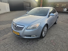 Opel Insignia - 2.0 CDTI EcoF. D.Ed.Apk, Nap, Trekhaak, Airco