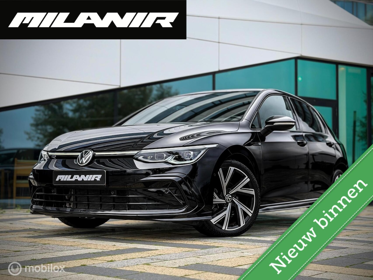 Volkswagen Golf - 1.5 eTSI R-Line |Pano |H&K |Keyless |Camera - AutoWereld.nl