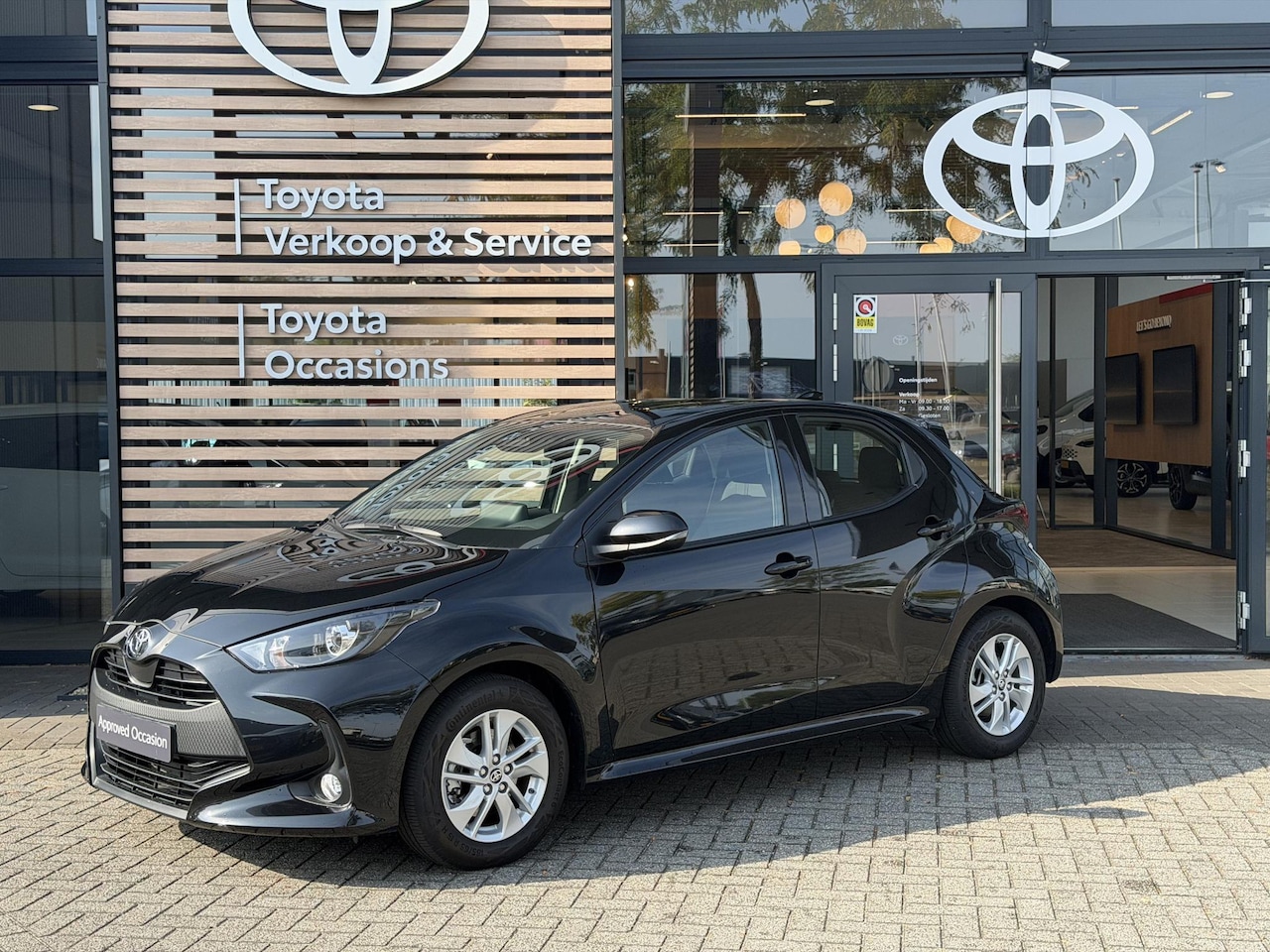 Toyota Yaris - 1.5 Hybrid 115 Active | Rijklaar - AutoWereld.nl