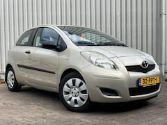 Toyota Yaris - 1.3 VVTi Comfort Airco Nieuwe APK