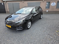 Opel Astra Sports Tourer - 1.2 Business Executive