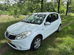 Dacia Sandero - 1.2 Lauréate apk t/m 13-03-2027