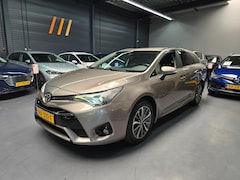 Toyota Avensis Touring Sports - 1.8 VVT-i Pro LED CAMERA NAVI NAP NL AUTO