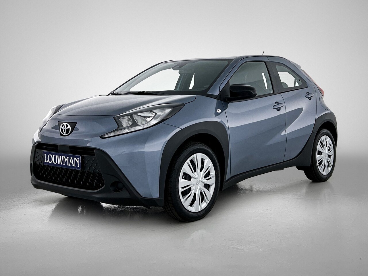Toyota Aygo X - 1.0 VVT-i MT Play *DEMO* | Apple Carplay & Android Auto | Parkeercamera | - AutoWereld.nl