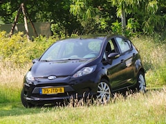 Ford Fiesta - 1.25 Limited ( INRUIL MOGELIJK )