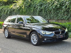 BMW 3-serie Touring - 320i B48M F31 Trekhaak Apple CarPlay Navi Pro Automaat Cruise Control NAP NEW APK LED