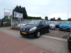Toyota Yaris - 1.0 VVT-i Now